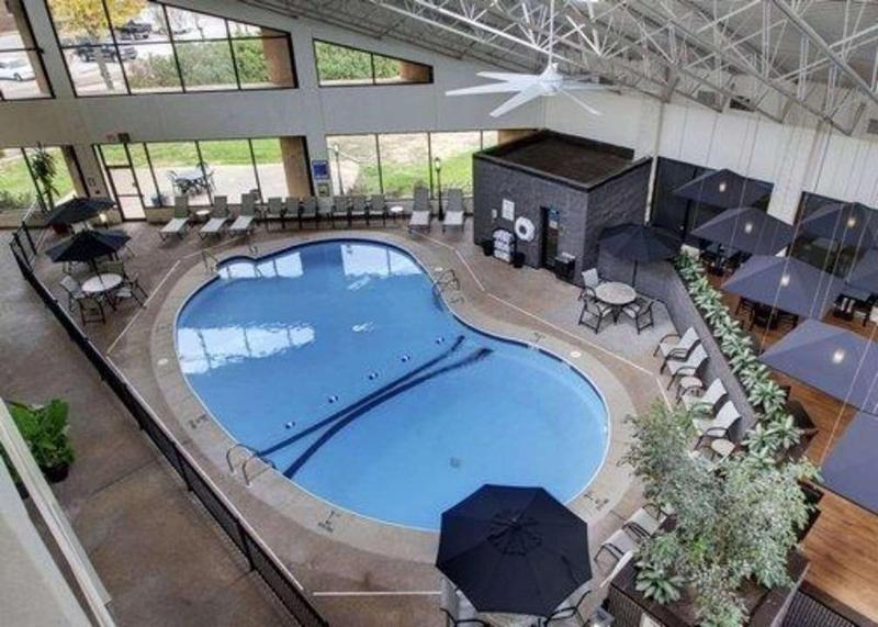 The Atrium Hotel On Third image