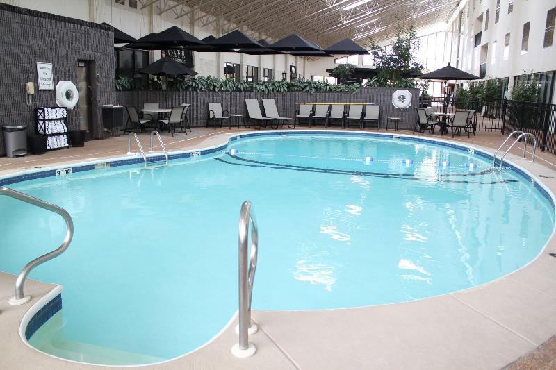 The Atrium Hotel On Third image