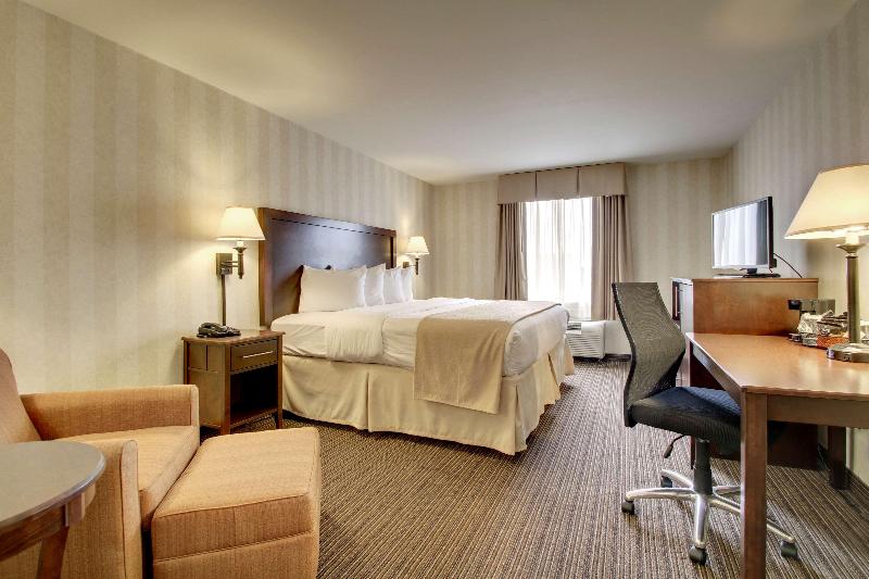 The Atrium Hotel On Third image