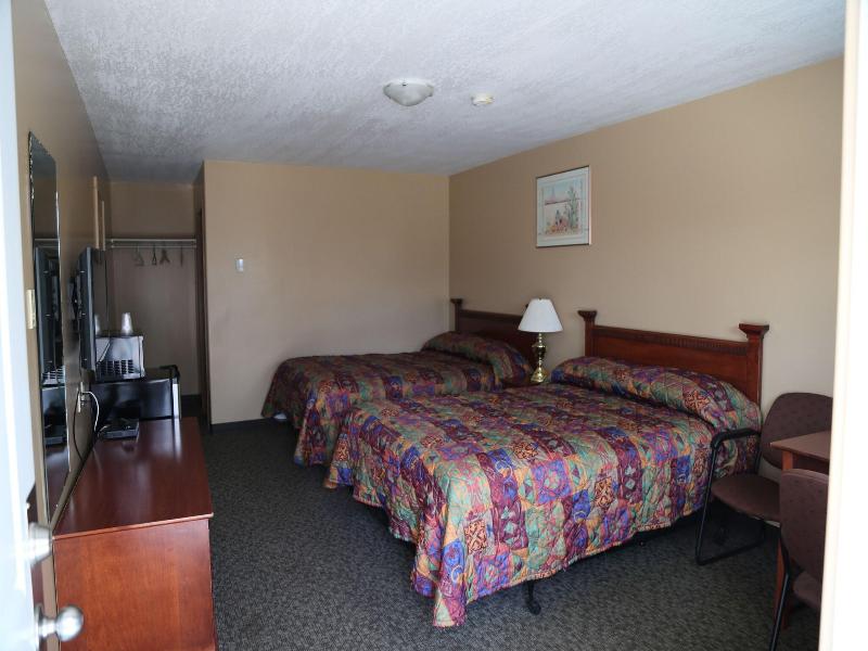 Twilite Motel & RV Park image