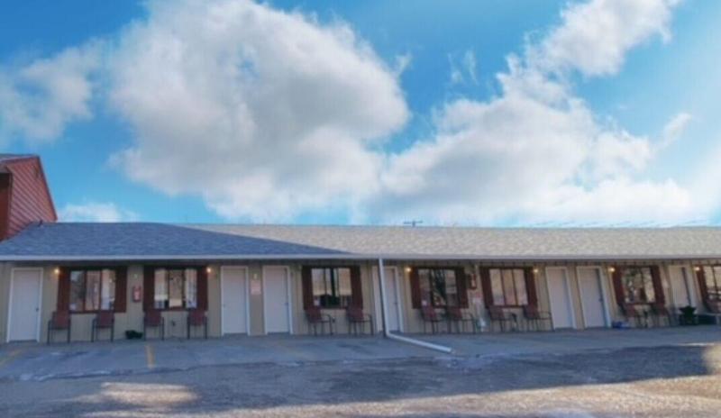 Roundtop Mountain Motel image