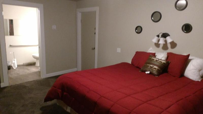 Roundtop Mountain Motel image