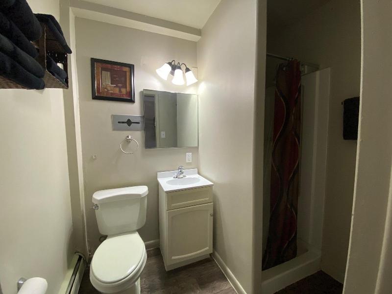 Roundtop Mountain Motel image