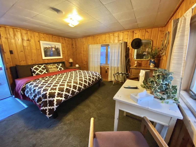 Roundtop Mountain Motel image