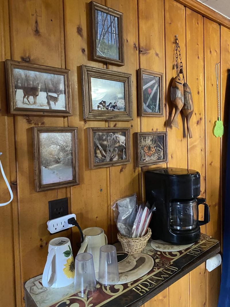Roundtop Mountain Motel image