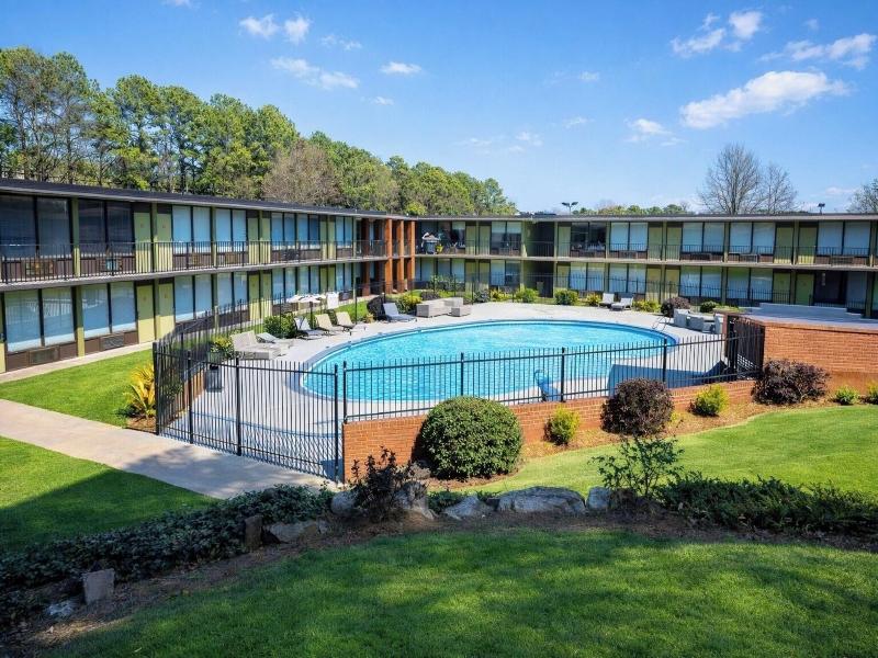 1St Place Hotel image