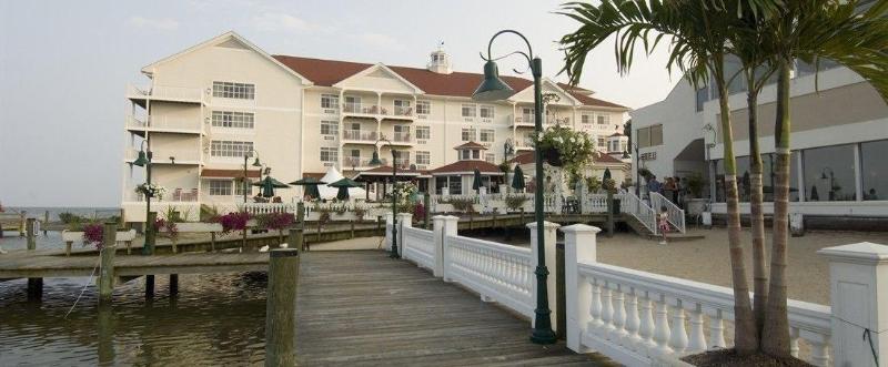 Rod 'N' Reel Resort image
