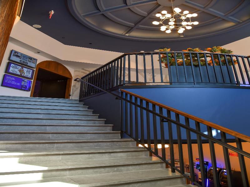 Rod 'N' Reel Resort image