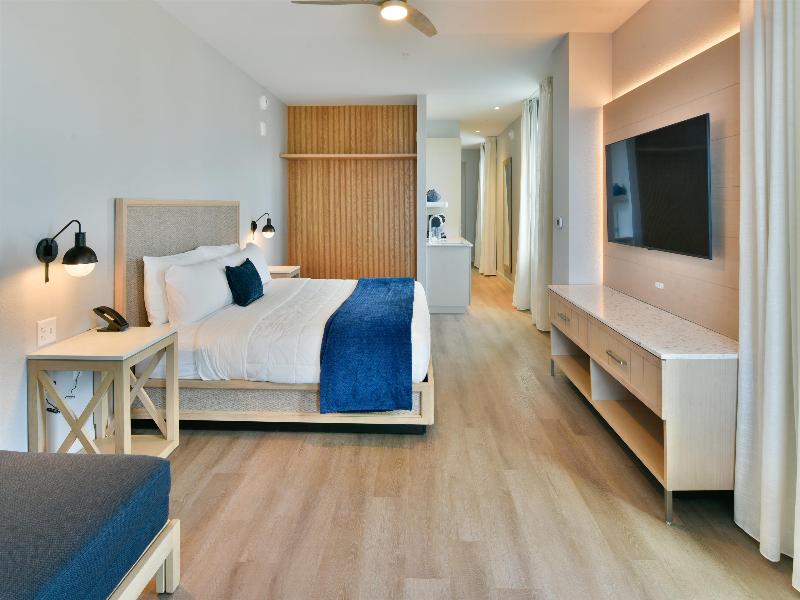 Rod 'N' Reel Resort image