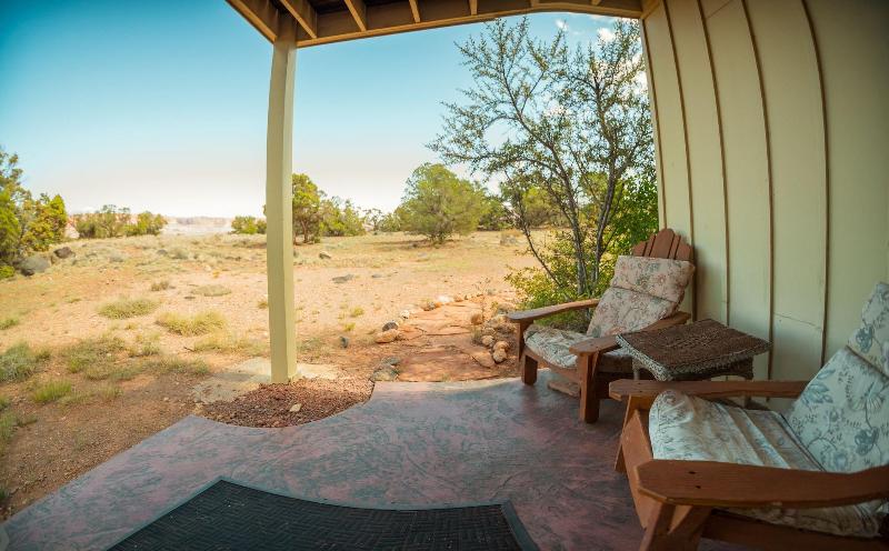Skyridge Inn Bed & Breakfast image