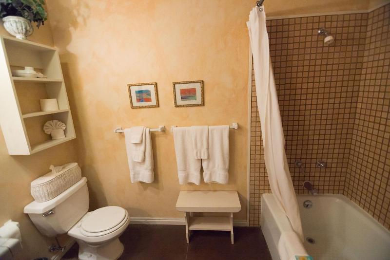 Skyridge Inn Bed & Breakfast image