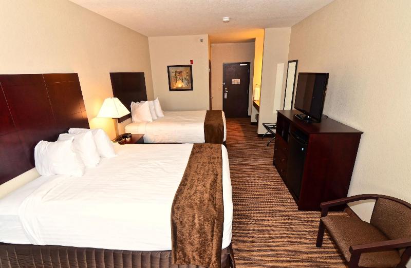 Cobblestone Inn & Suites - Clarion image 4