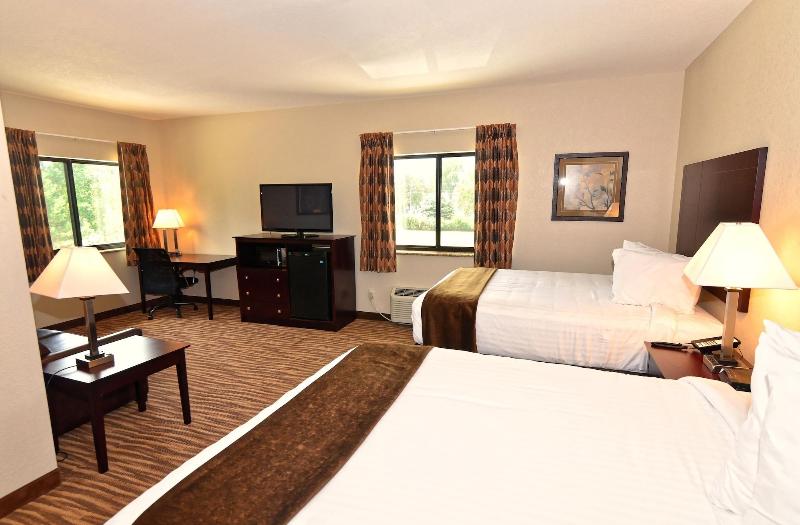 Cobblestone Inn & Suites - Clarion image