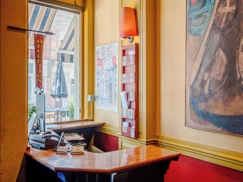 Foster's Inn image