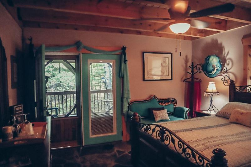 Mermaid's Boutique Adult Guest House image