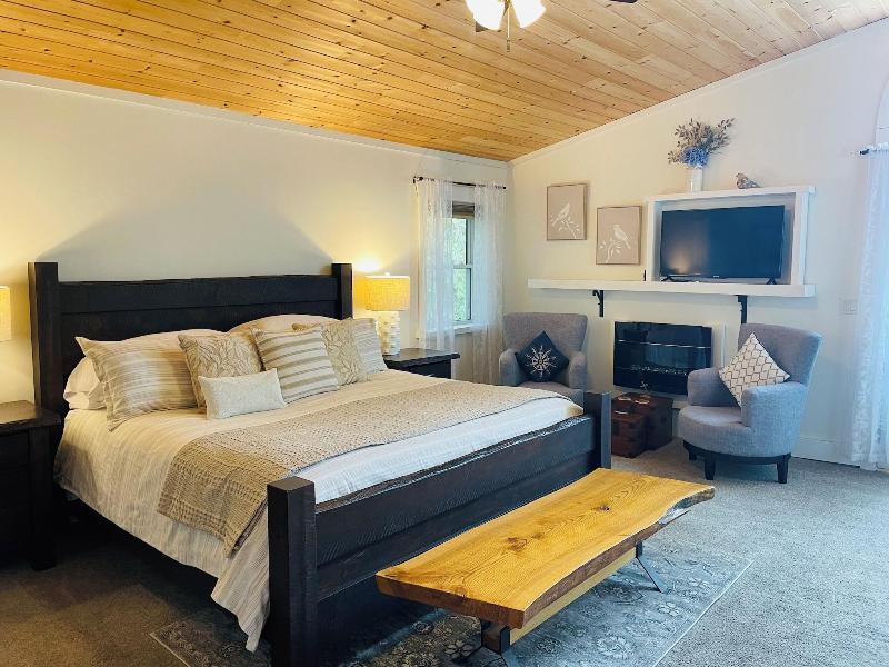 Mermaid's Boutique Adult Guest House image