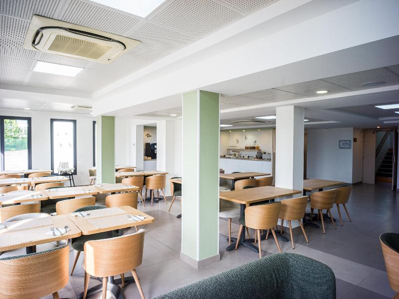 Brit Hotel Confort Roissy Saint-Witz
