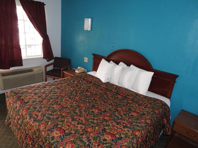 Mayo Inn image