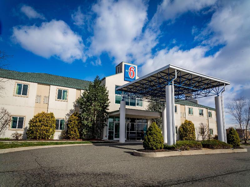 Motel 6 Pottstown, PA image