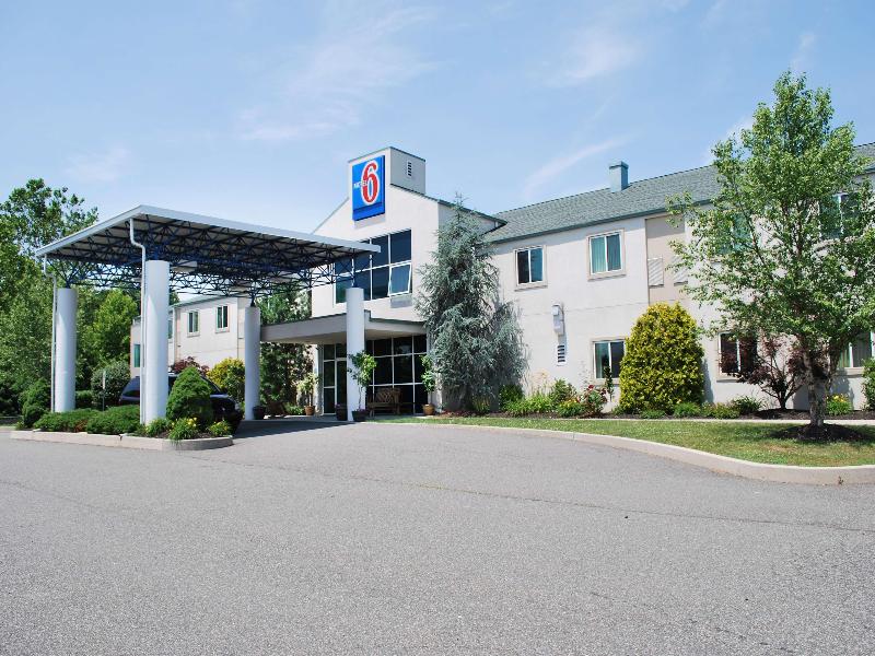 Motel 6 Pottstown, PA image