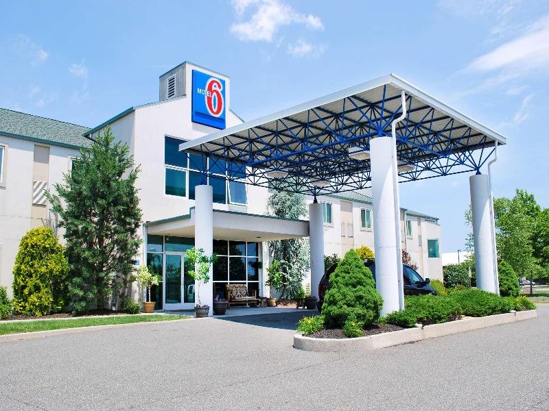 Motel 6 Pottstown, PA image