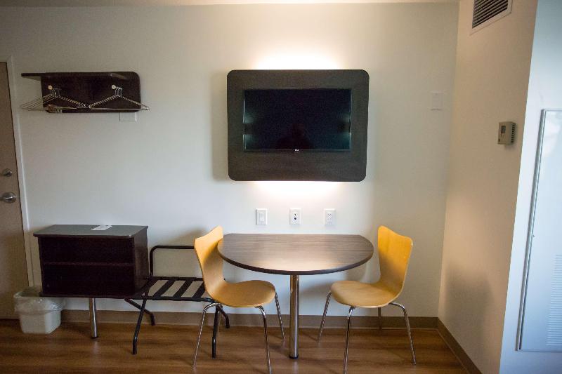 Motel 6 Pottstown, PA image