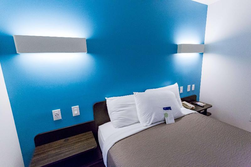 Motel 6 Pottstown, PA image