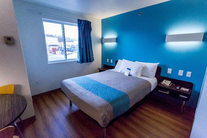 Motel 6 Pottstown, PA image