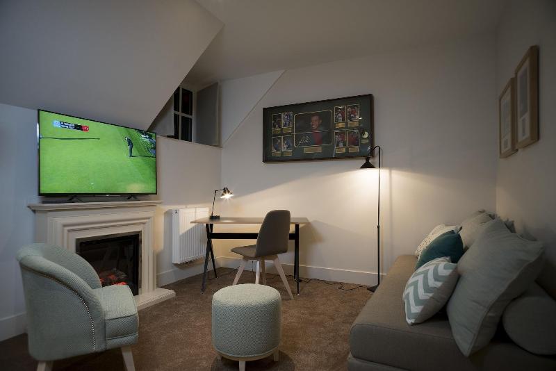 Hotel Le Grand Slam image