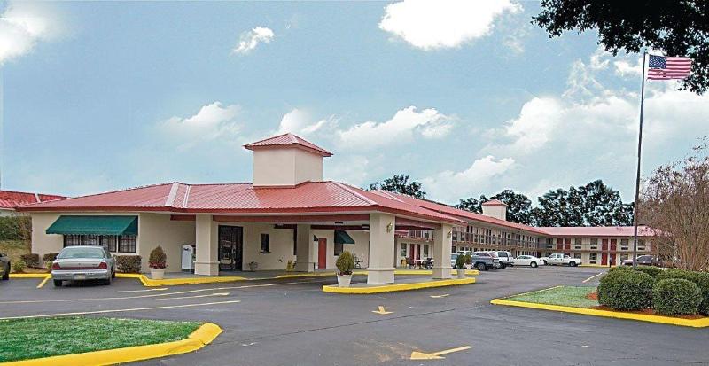 Best Inn Booneville image 5