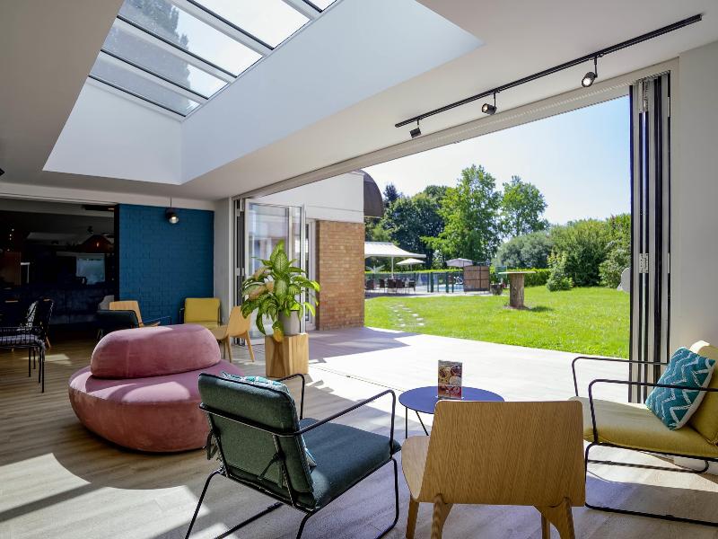 Ibis Styles Lille Neuville-en-Ferrain image