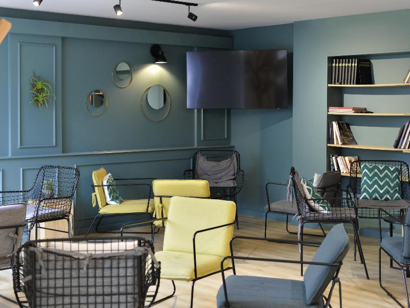 Ibis Styles Lille Neuville-en-Ferrain image