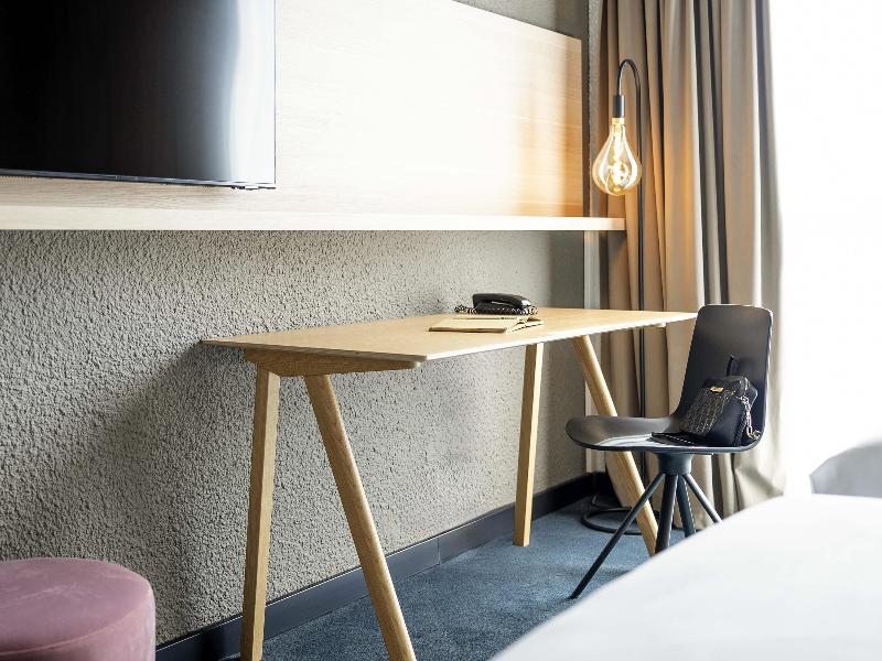 Ibis Styles Lille Neuville-en-Ferrain image