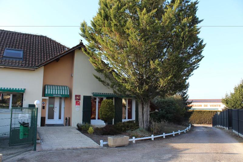 Villa Hotel image