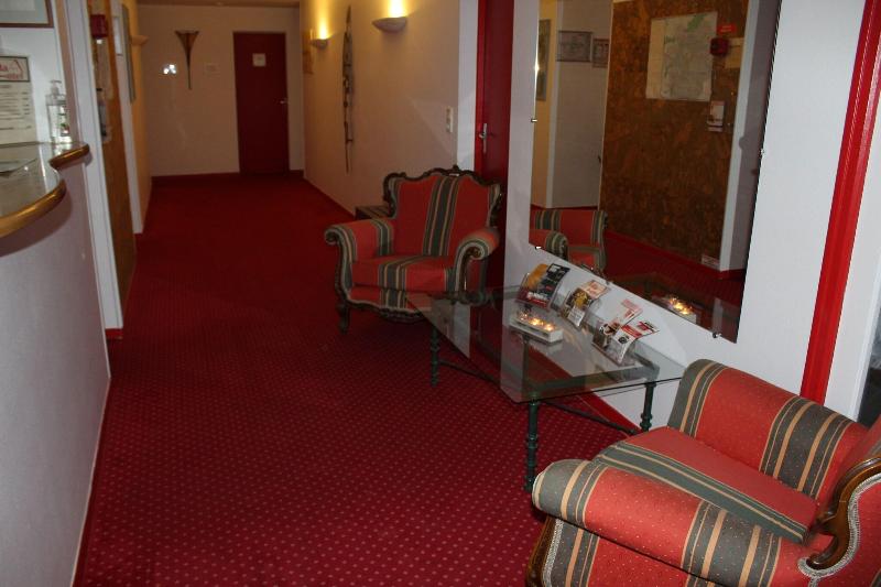 Villa Hotel image