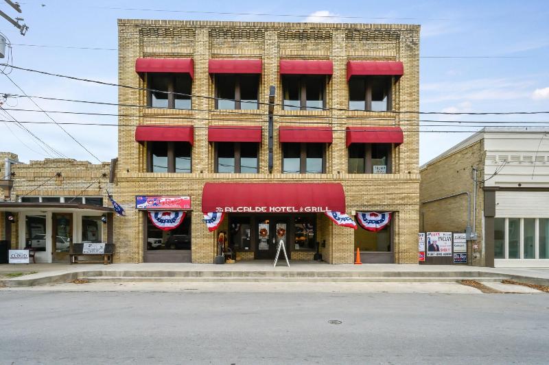 The Alcalde Hotel By Oyo — general view