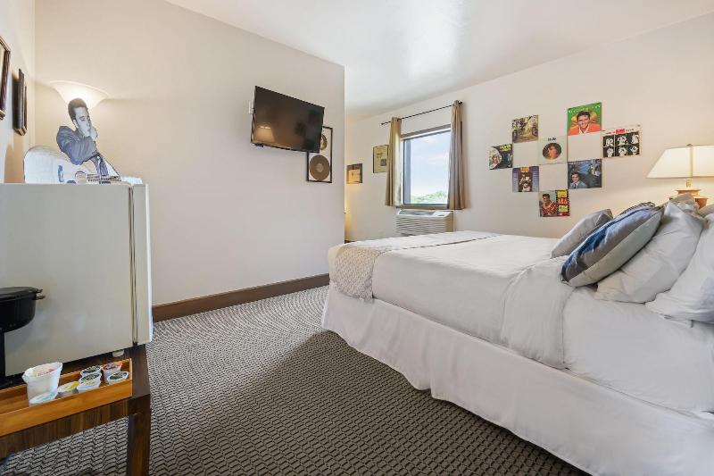 The Alcalde Hotel By Oyo – Gonzales, TX