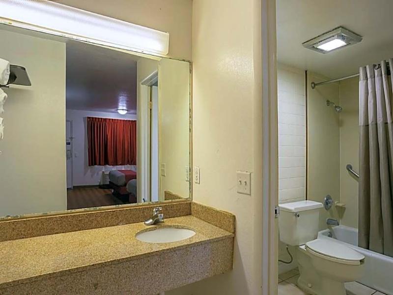 Motel 6 Brinkley, AR image