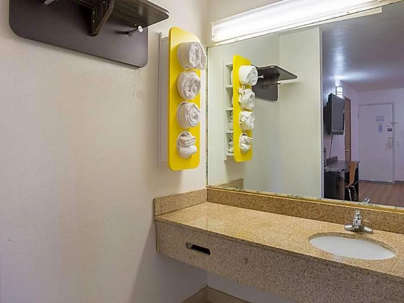 Motel 6 Brinkley, AR image