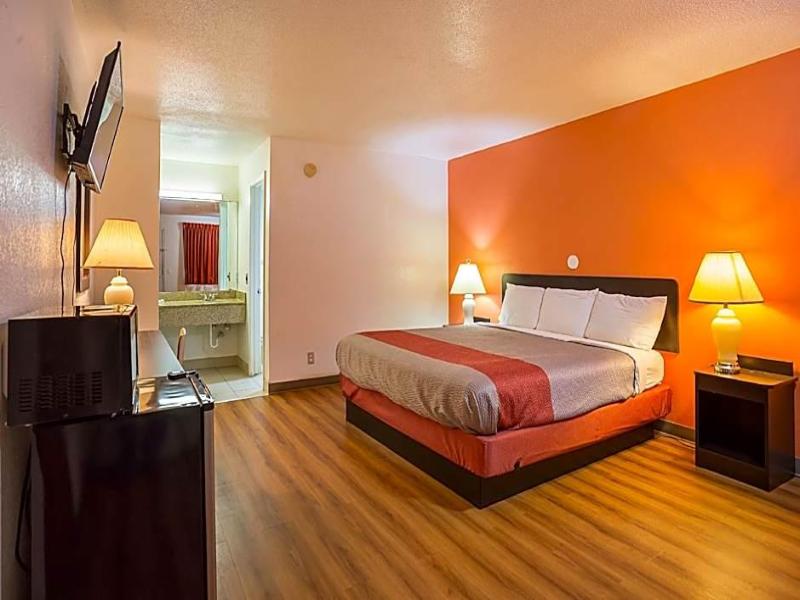 Motel 6 Brinkley, AR image