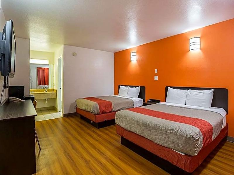 Motel 6 Brinkley, AR image