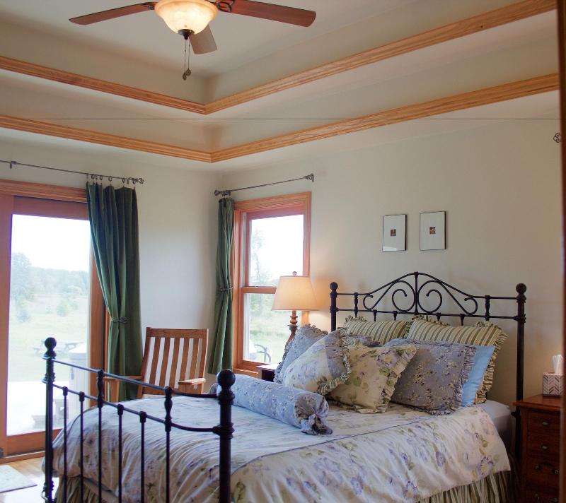 Settlement Courtyard Inn & Lavender Spa image