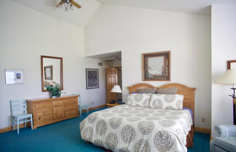 Settlement Courtyard Inn & Lavender Spa image