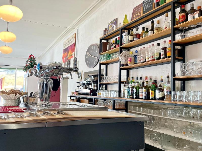 Bar Des Amis image