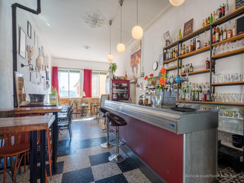 Bar Des Amis image