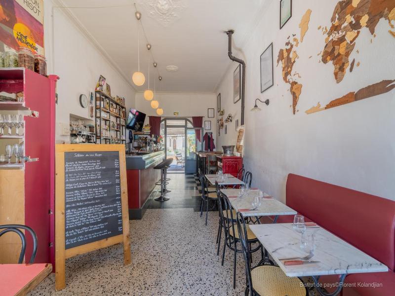 Bar Des Amis image