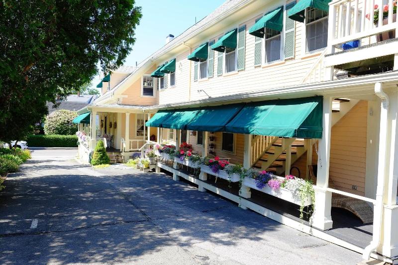 Addison Choate Inn image