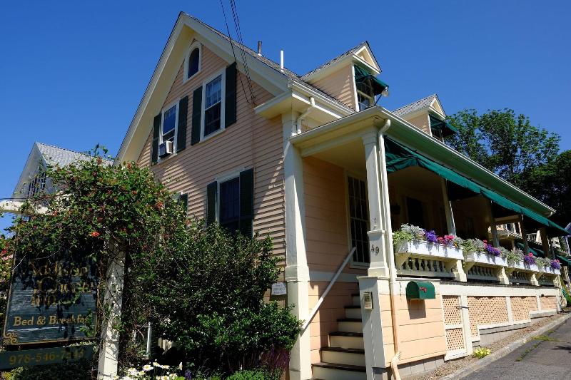 Addison Choate Inn image