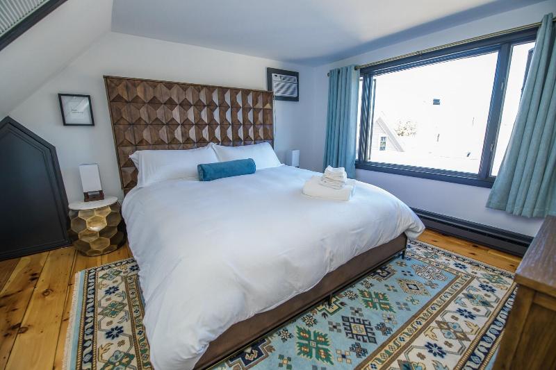 Addison Choate Inn image