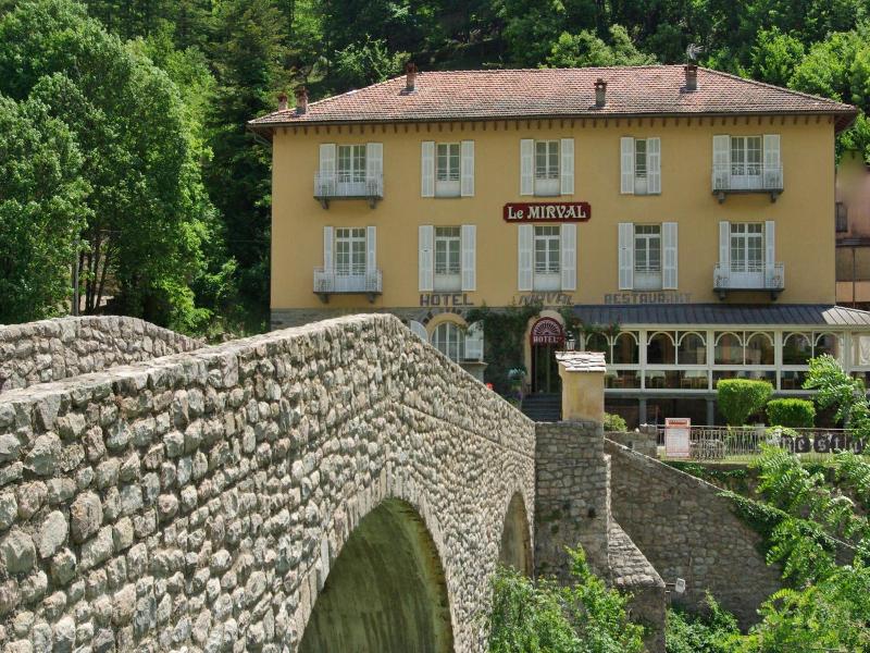 Le Mirval image